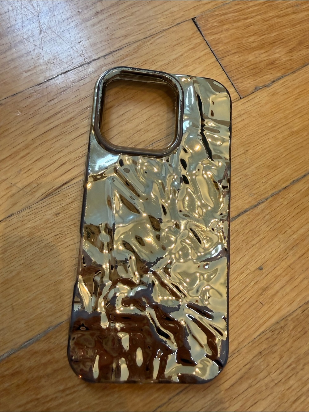 Gold Metallic Textured Phone Case - iPhone 16 pro
